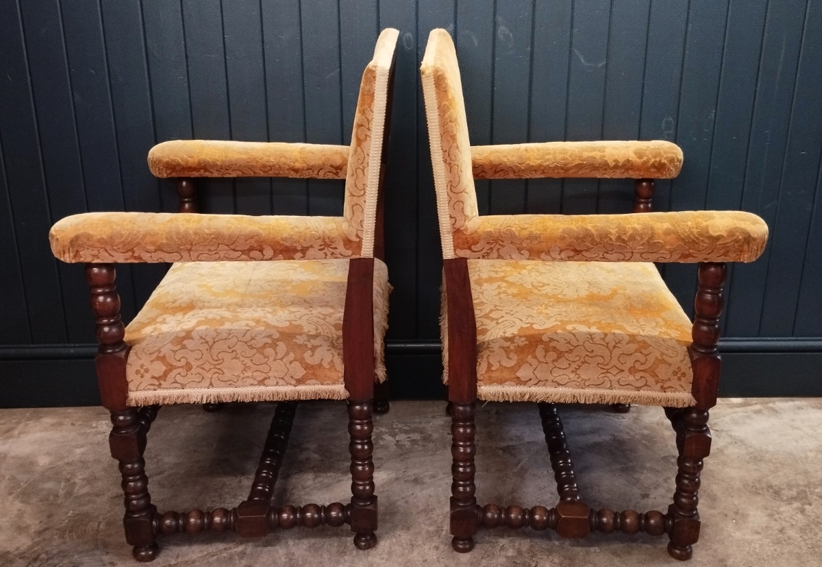 Pair of Italian Bobbin Turned Style Open Armchairs (5).jpg